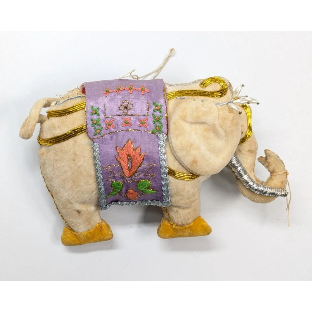 Vintage Cute Embroidered Plush Soft Elephant Christmas Ornaments 5.5